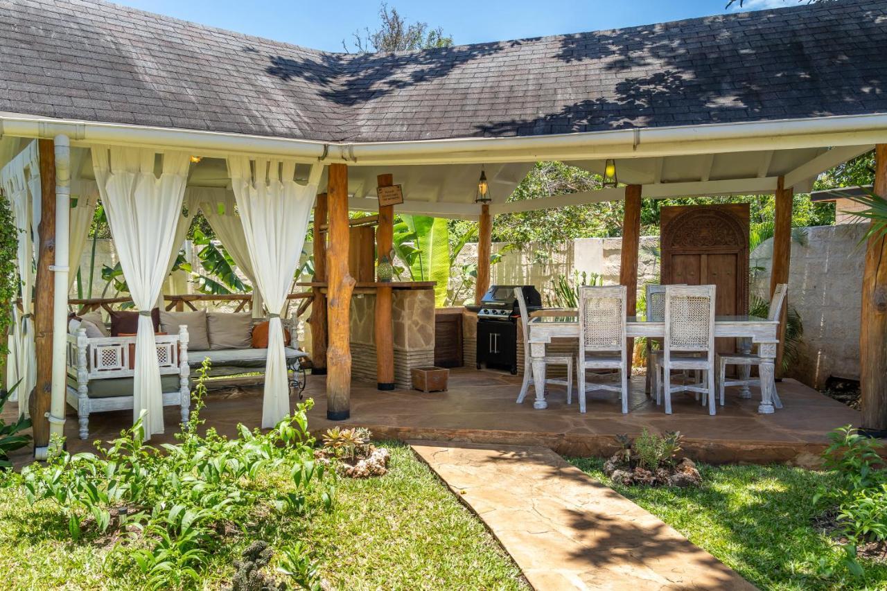 Private Pool Cottage Диани-Бич Экстерьер фото
