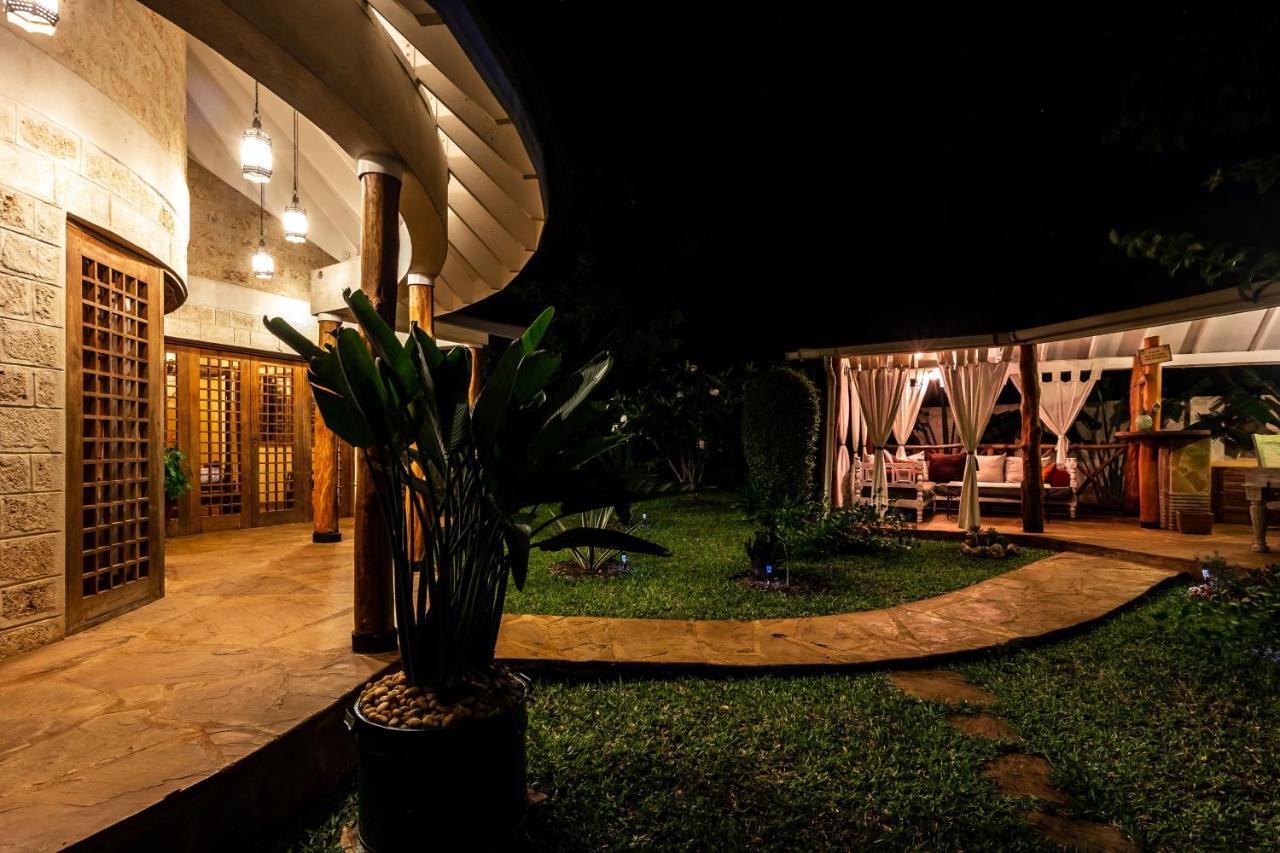 Private Pool Cottage Диани-Бич Экстерьер фото