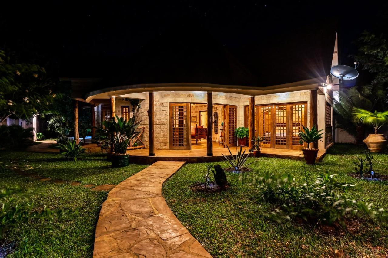 Private Pool Cottage Диани-Бич Экстерьер фото